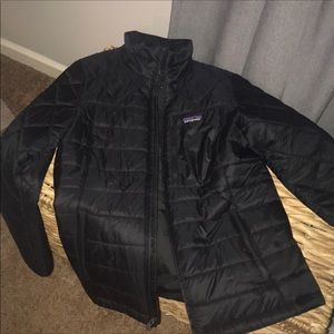 Black Patagonia Puffer Jacket!